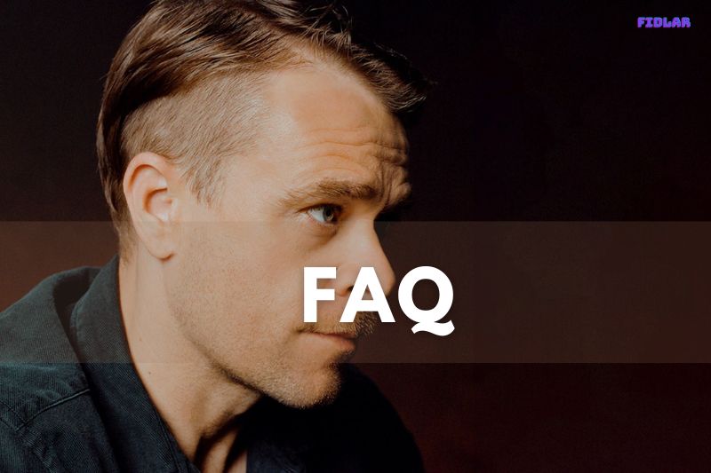 FAQs about Nick Stahl